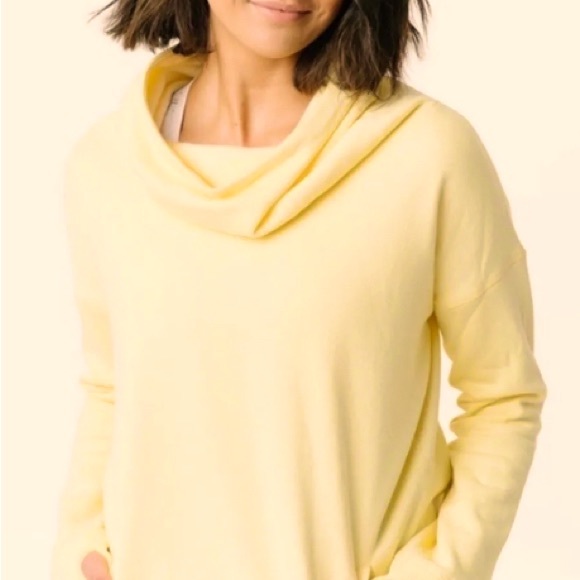 Zyia Cowlneck Oh So Soft Yellow pullover pockets Hoodie XS - Picture 4 of 10
